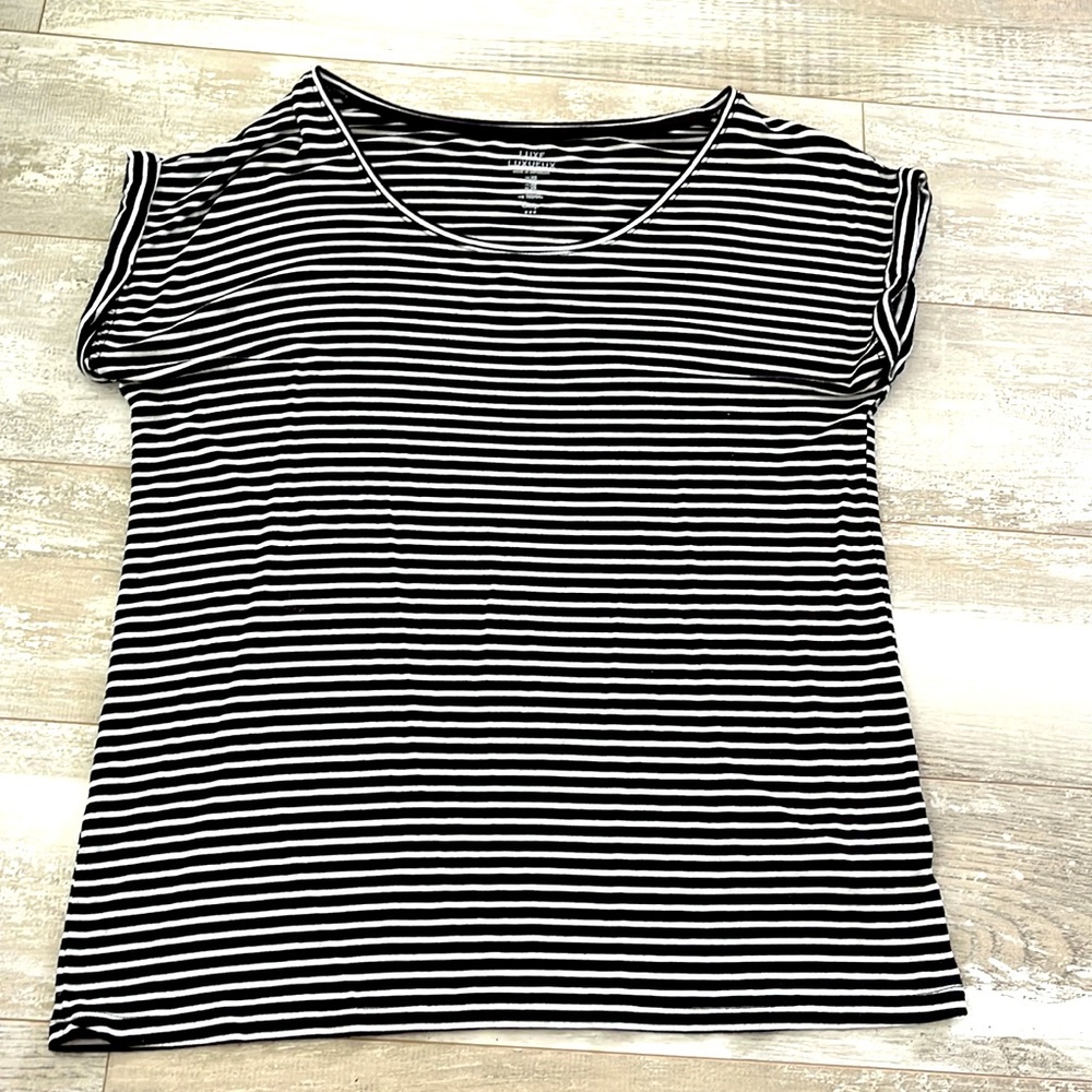 women’s like luxueux black and white striped shift very soft size fs
